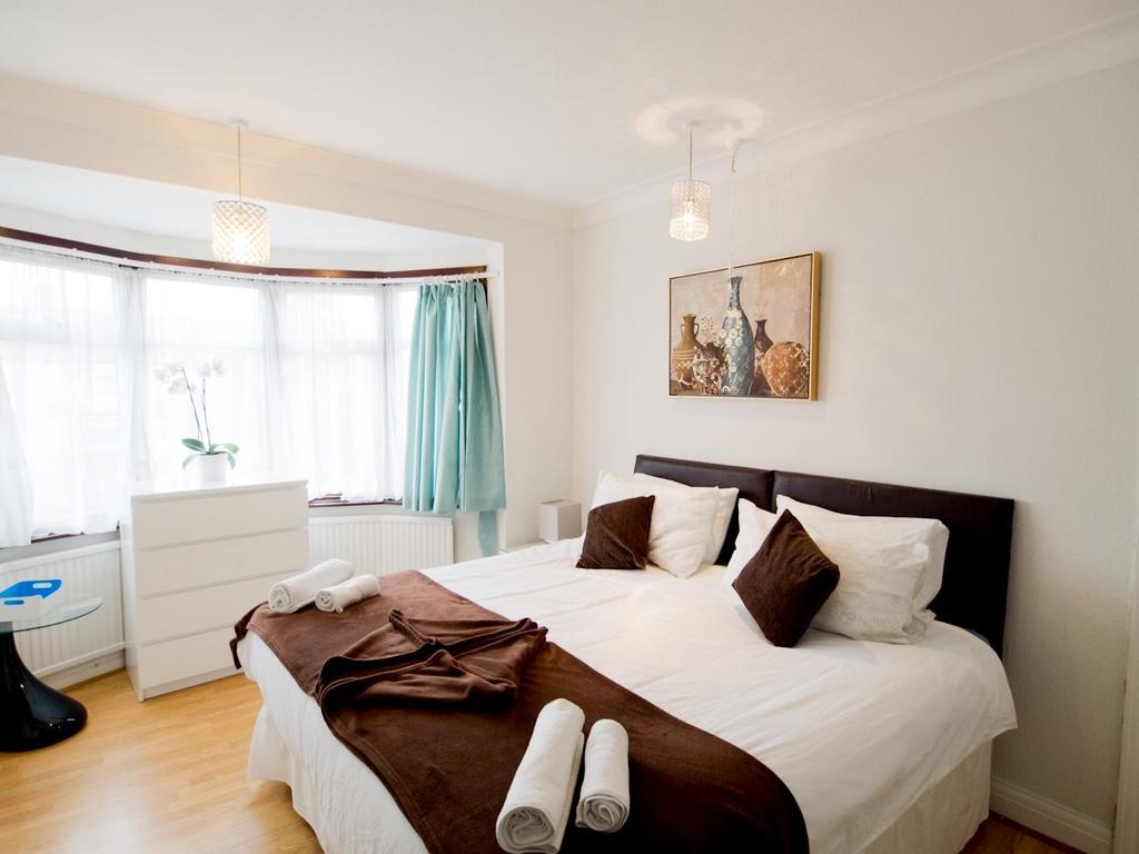 Gable Lodge London Exterior photo